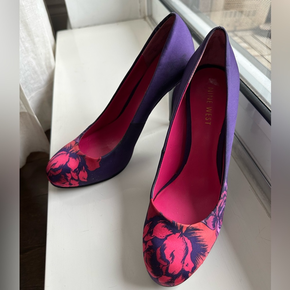 NINE WEST Rocha Purple Floral Stiletto Heels US 5M